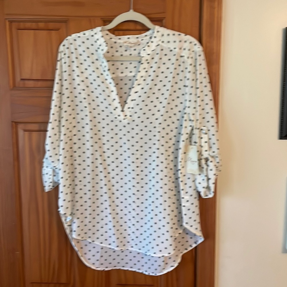 NWT white shirt black fun print